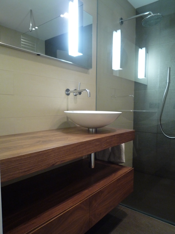 Reforma de baño, sustituir bañera por plato de ducha