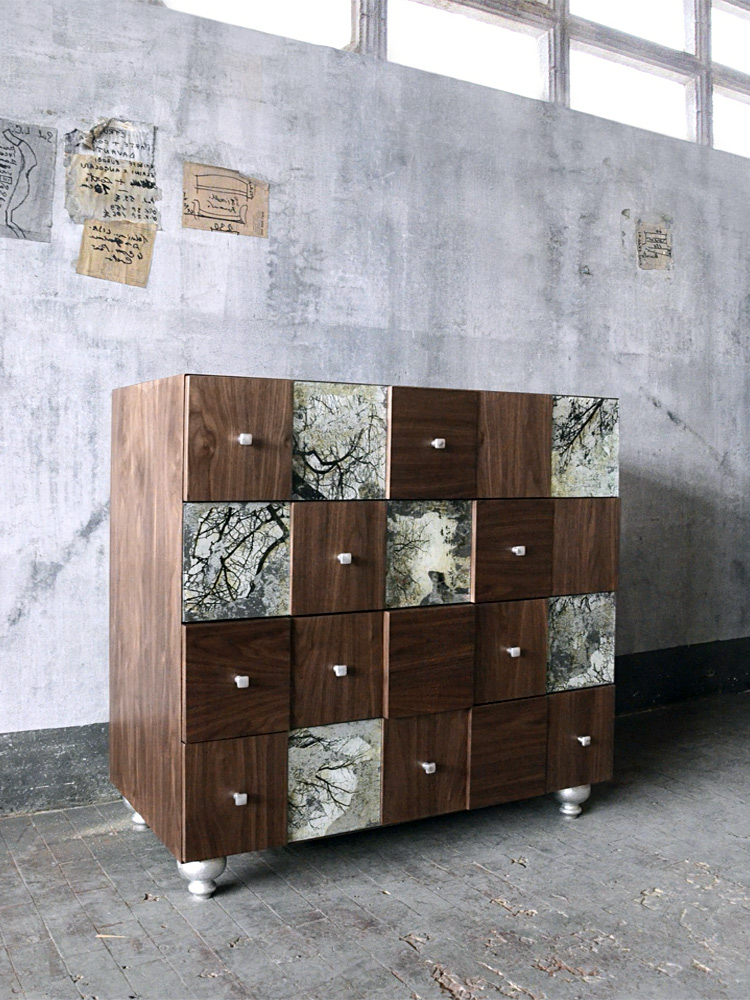 Mueble de cajones de diseño nogal, craquelado y pan de plata – SERRANOS ...