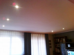 iluminación con focos de led para salón